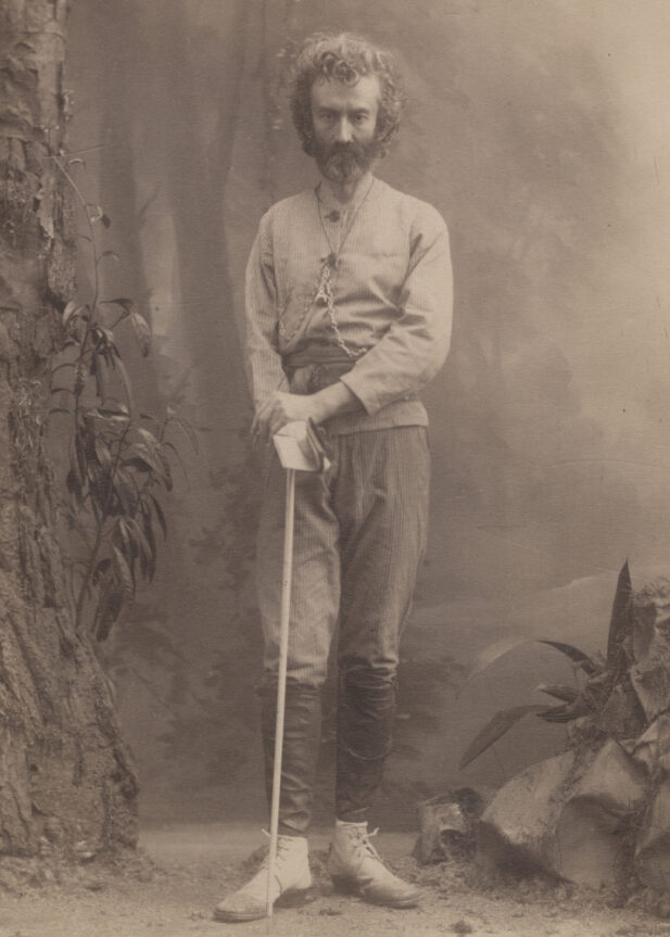 Н.Н.Миклухо-Маклай в экспедиционной одежде. Новая Гвинея, 1871 г. Фотография В.И. Классена