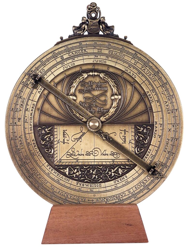 Астроля́бия — один из старейших астрономических инструментов