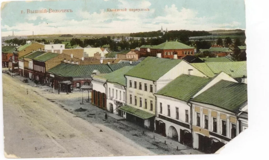 Пересечение Казанского проспекта и Екатериниской улицы (раскрашенное фото)