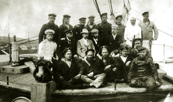 Участники экспедиции. Среди них были лучшие географы и мореплаватели, а также Александр Колчак