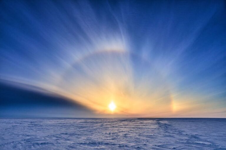 Зимнее солнце в Арктике