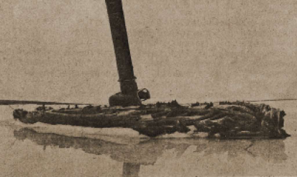 Яхта «Заря» в бухте Тикси, после 1915 г.