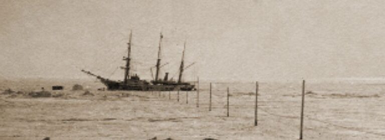 Яхта «Заря» в лагуне Нерпалах, 14 декабря 1901 г. Из фондов СПФ АРАН